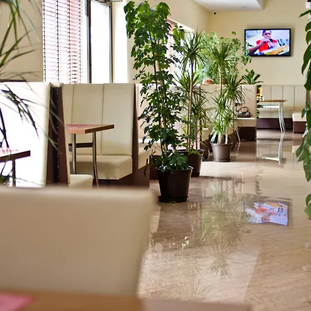 Versal Airport Modlin Nowy Dwór Mazowiecki