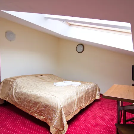 Versal Airport Modlin شقة *